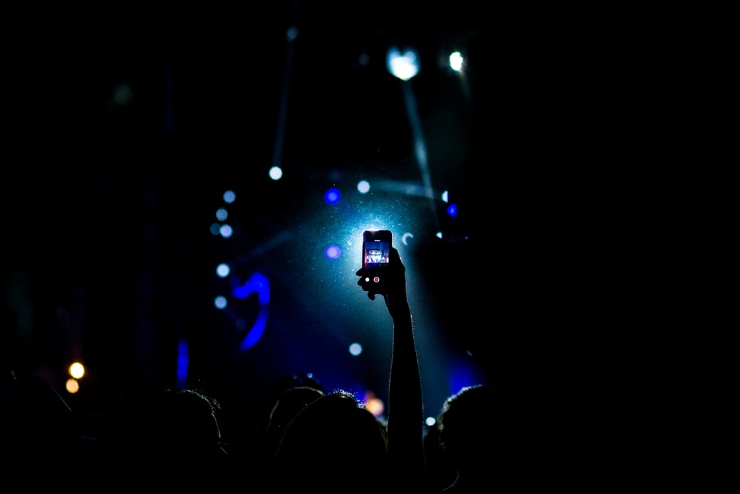 The Role of Management Consultants in Navigating Media Disruptions