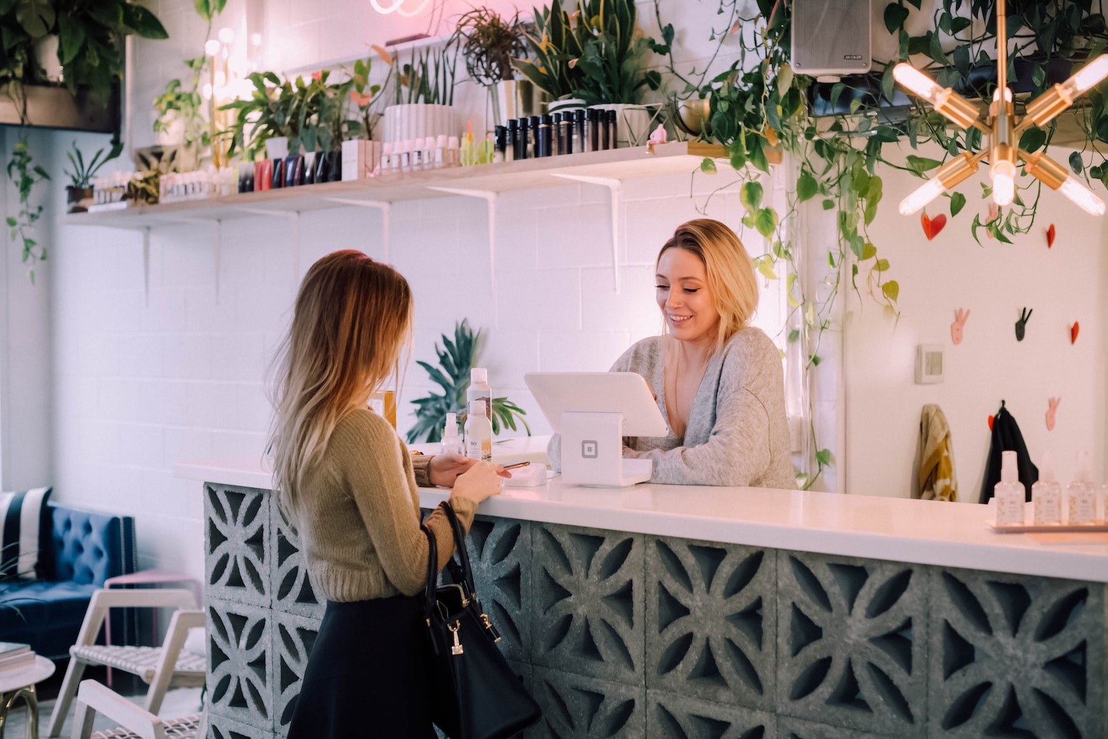 How Management Consulting Can Drive Sustainability in Fashion Retail